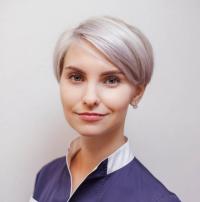 фотография врача-имплантолога Шандро Е. Б.