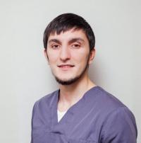 фотография Гасанова Хабиба — стоматолога-хирурга